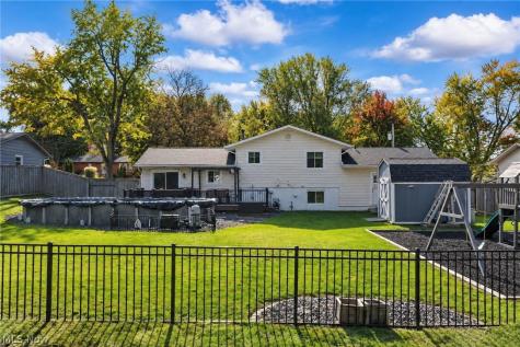 427 Brian Drive Tallmadge OH 44278
