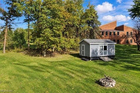 427 Brian Drive Tallmadge OH 44278