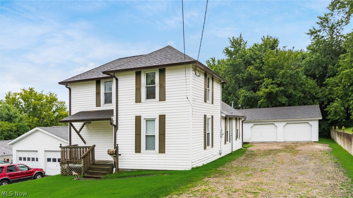 227 Race Street Roseville OH 43777