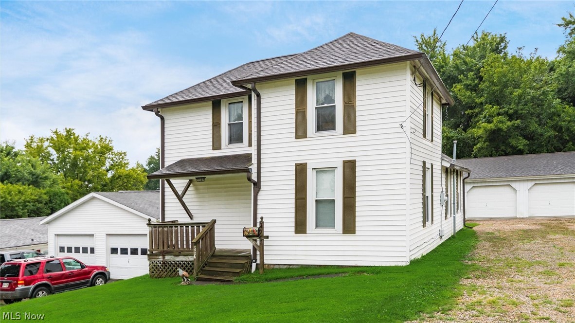 227 Race Street Roseville OH 43777