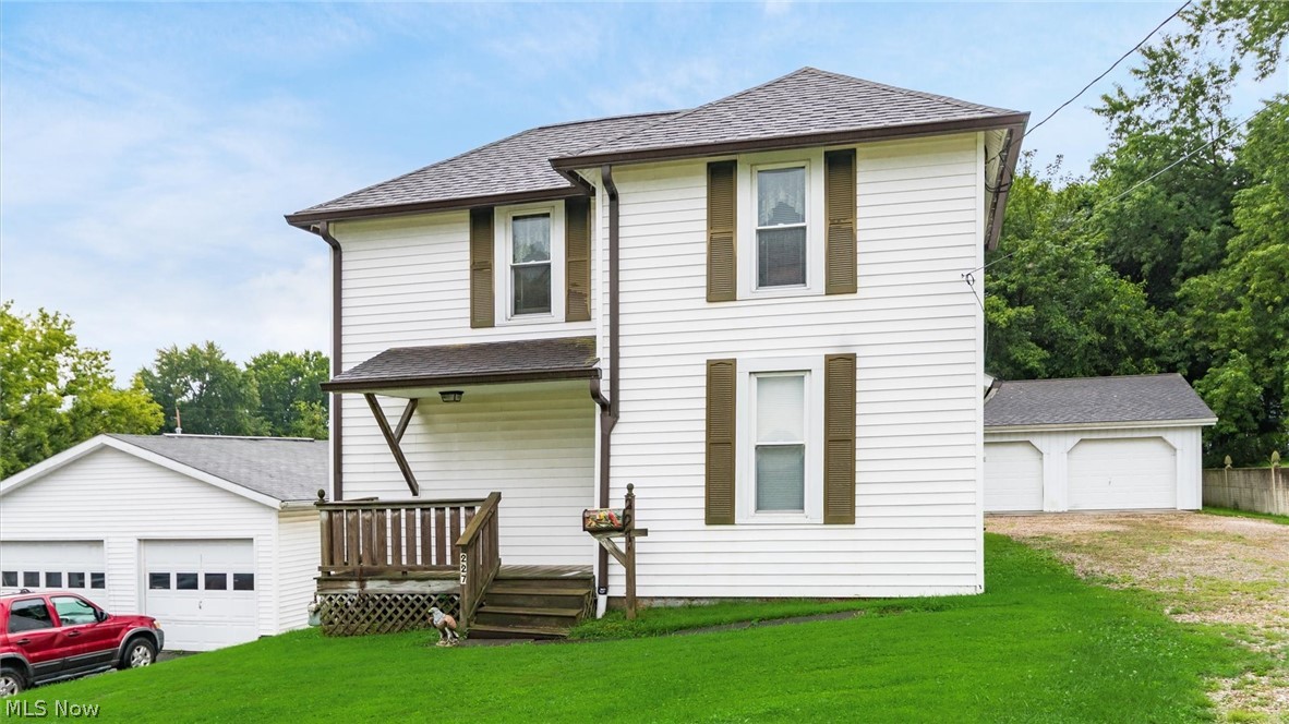 227 Race Street Roseville OH 43777