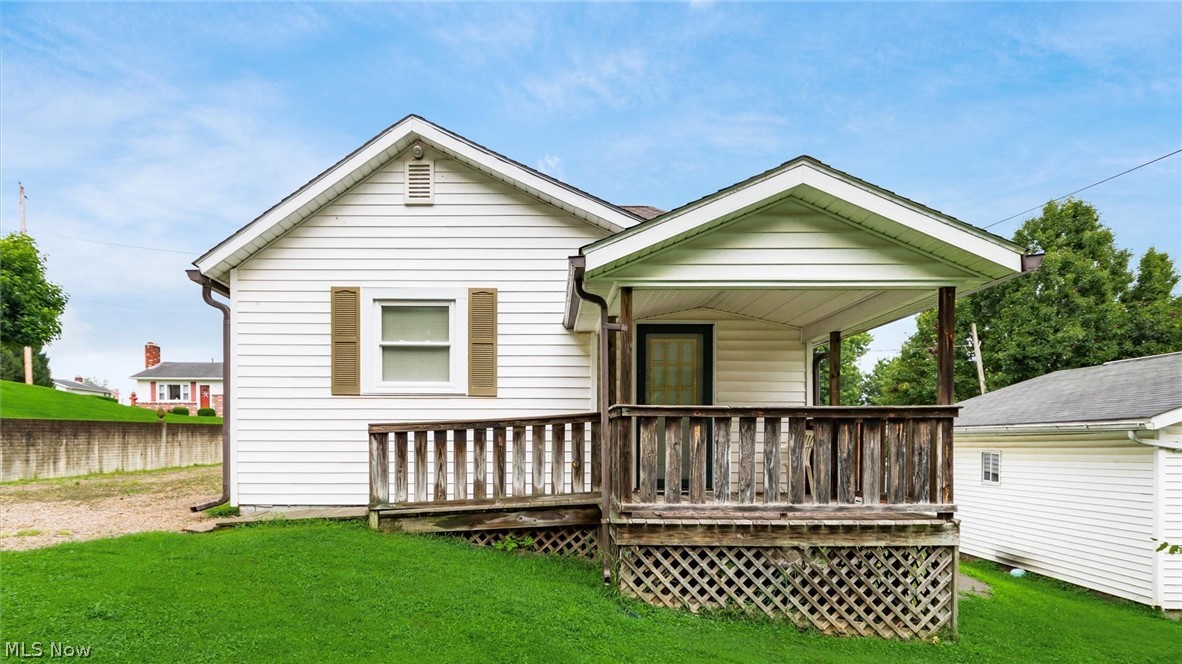 227 Race Street Roseville OH 43777