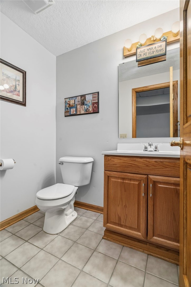 6442 Meadowsweet Avenue NW Canton OH 44718