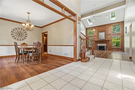 6442 Meadowsweet Avenue NW Canton OH 44718