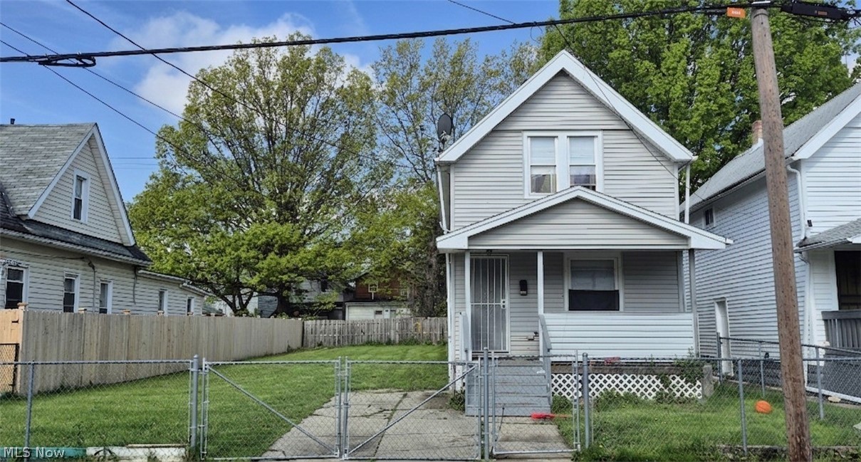 2048 W 105th Street Cleveland OH 44102