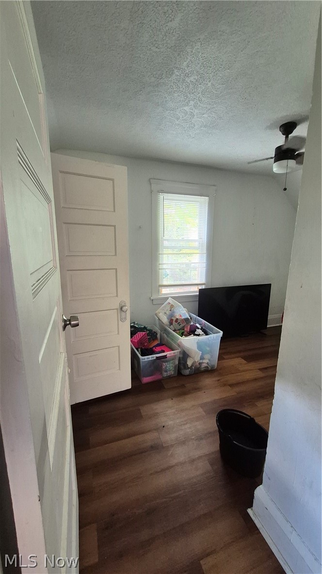 2048 W 105th Street Cleveland OH 44102