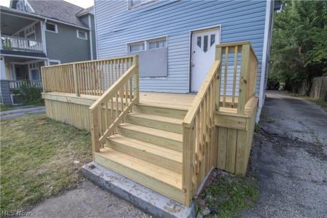 12707 Harvard Avenue Cleveland OH 44105