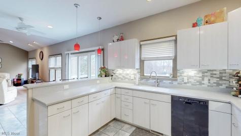 1044 Ledgebrook Drive Tallmadge OH 44278