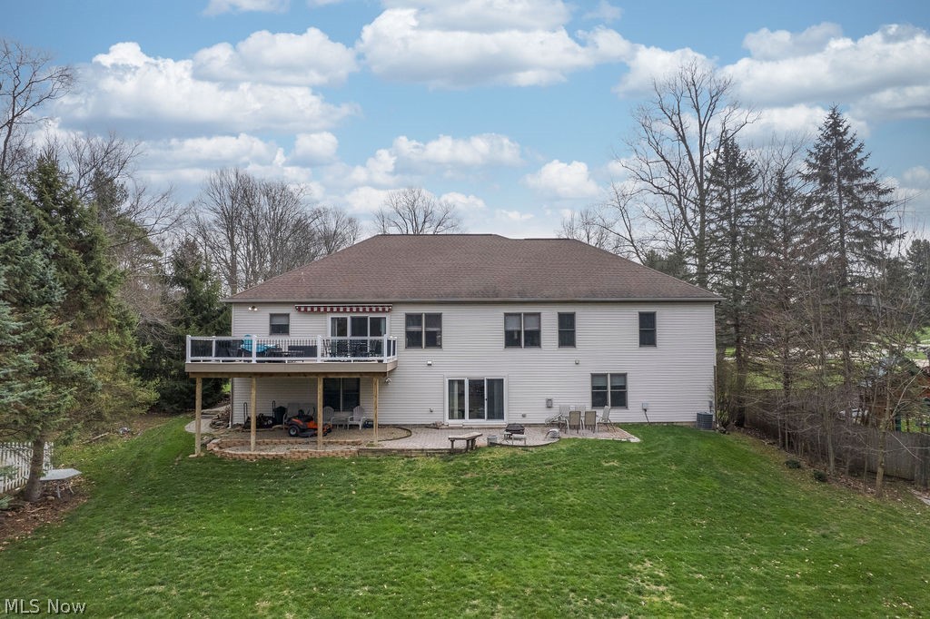 1044 Ledgebrook Drive Tallmadge OH 44278