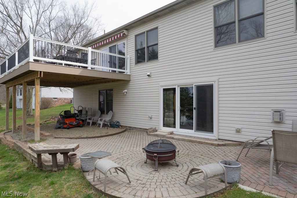 1044 Ledgebrook Drive Tallmadge OH 44278