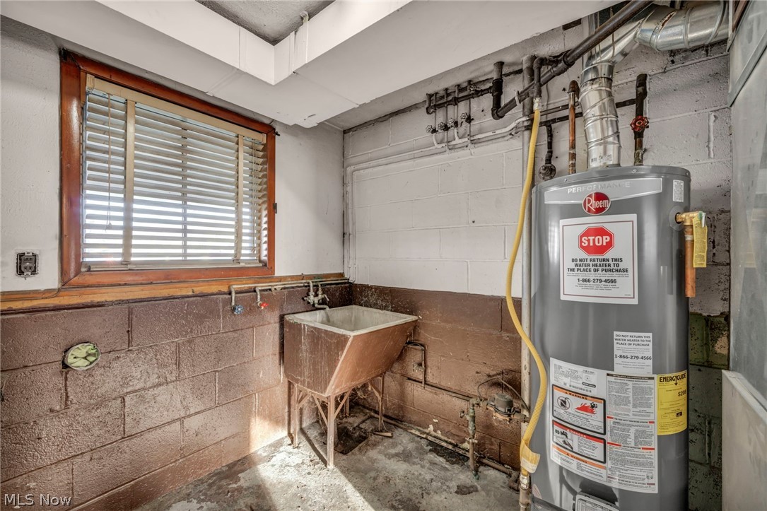 5873 Doxmere Drive Parma Heights OH 44130