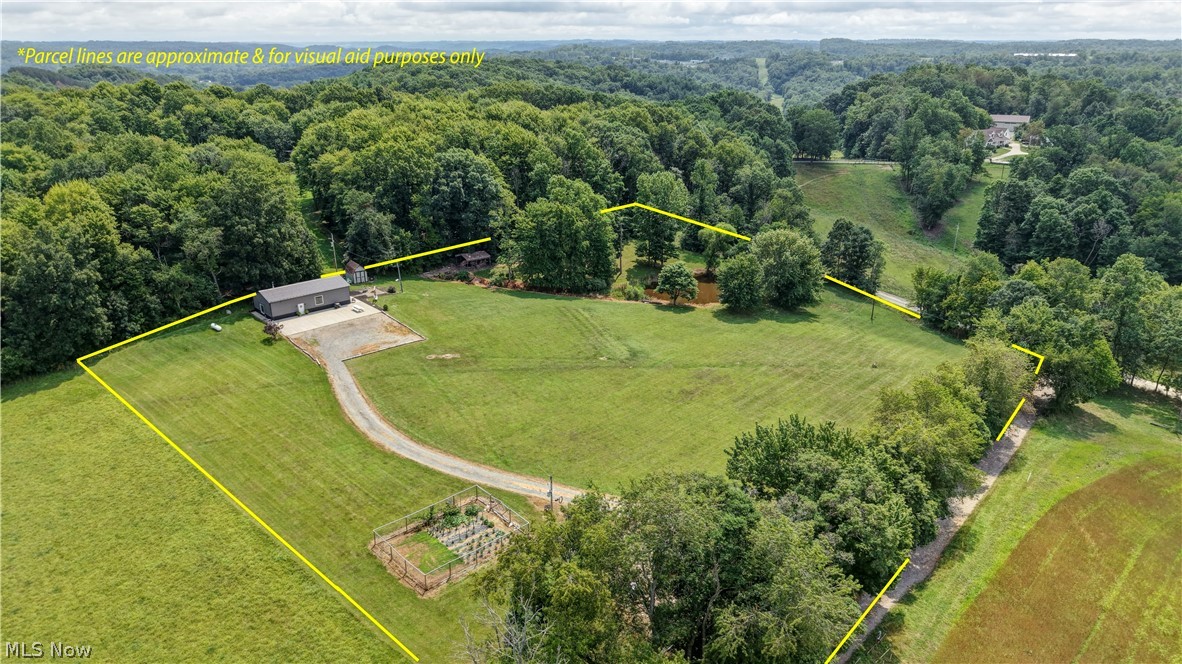 7290 Crane Road SW Sherrodsville OH 44675