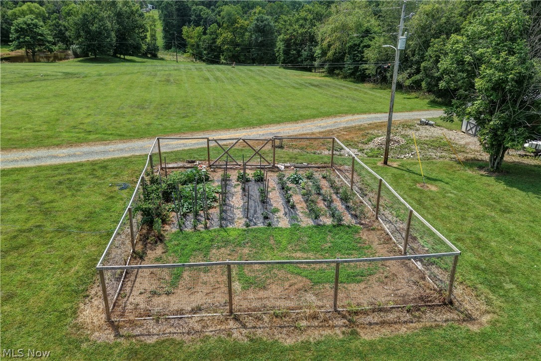 7290 Crane Road SW Sherrodsville OH 44675