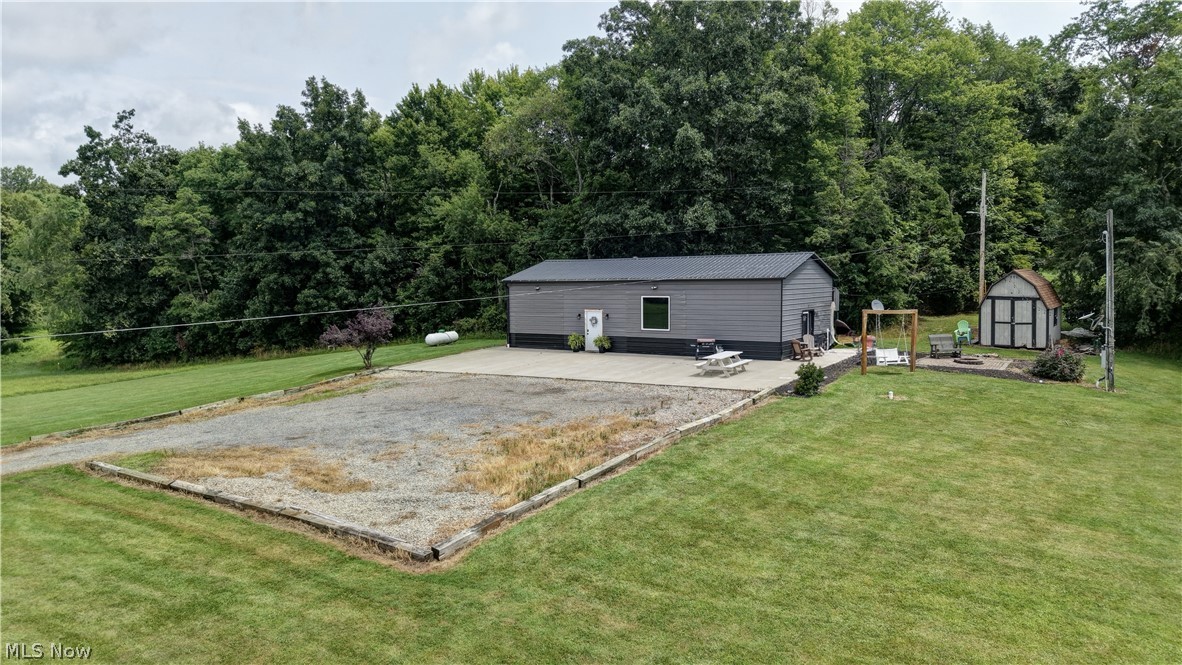 7290 Crane Road SW Sherrodsville OH 44675
