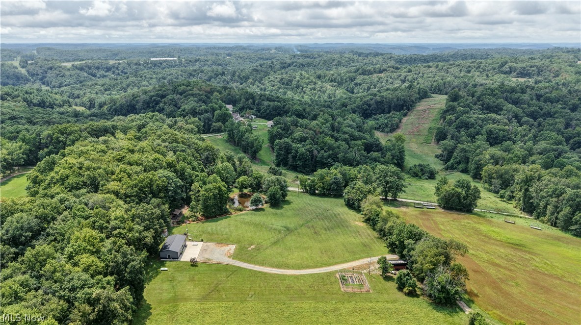 7290 Crane Road SW Sherrodsville OH 44675