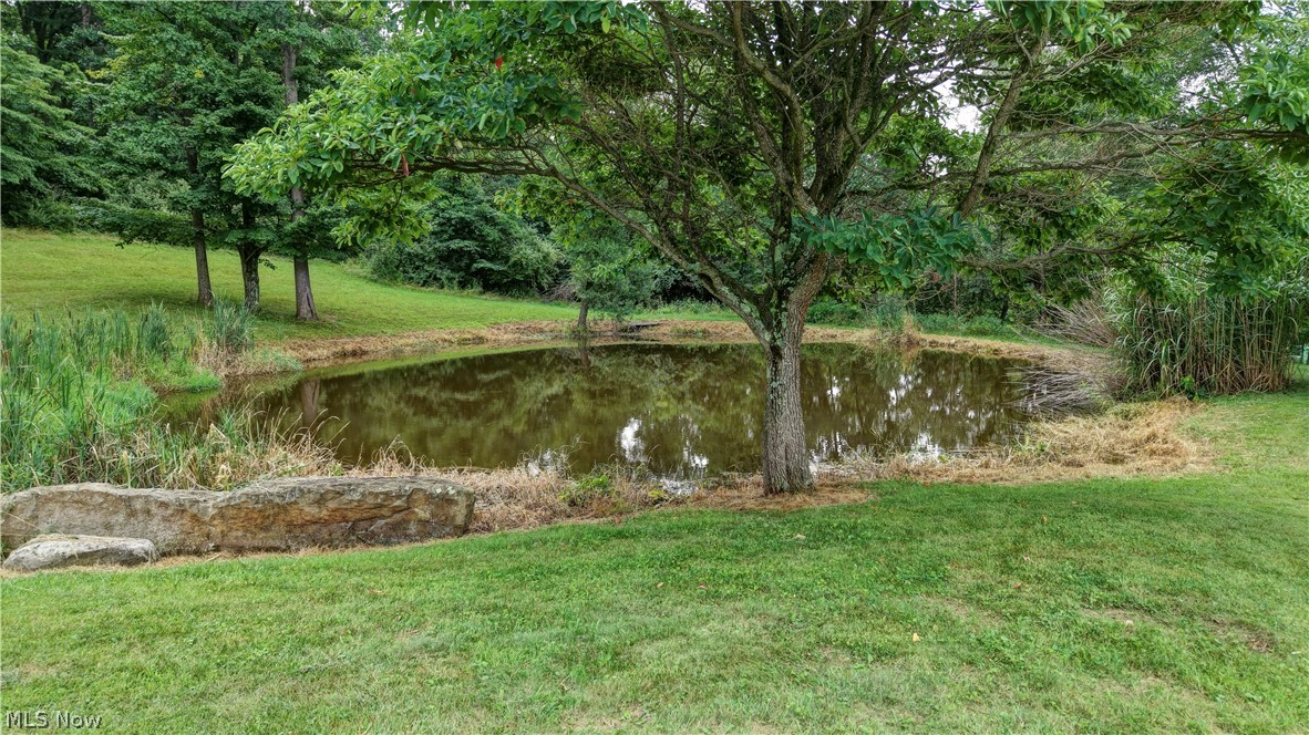 7290 Crane Road SW Sherrodsville OH 44675