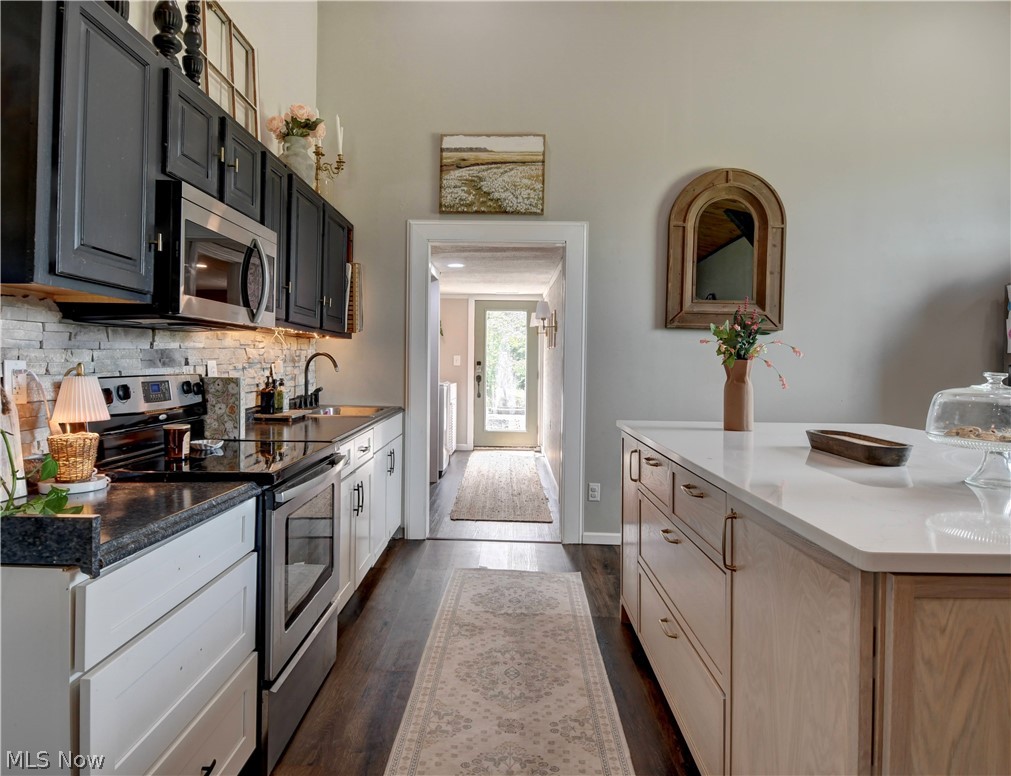 7290 Crane Road SW Sherrodsville OH 44675