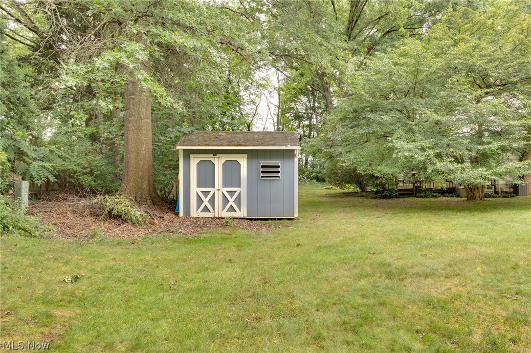 2758 Olentangy Drive Akron OH 44333