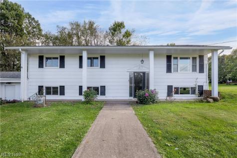 6410 Westmore Street Louisville OH 44641
