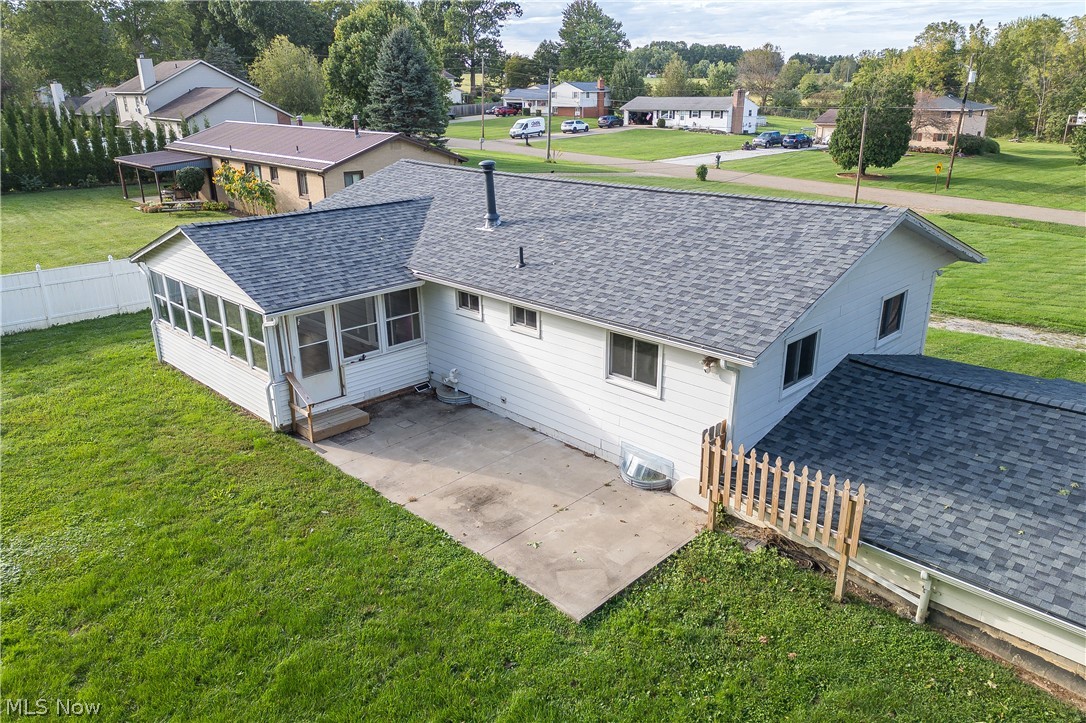 6410 Westmore Street Louisville OH 44641
