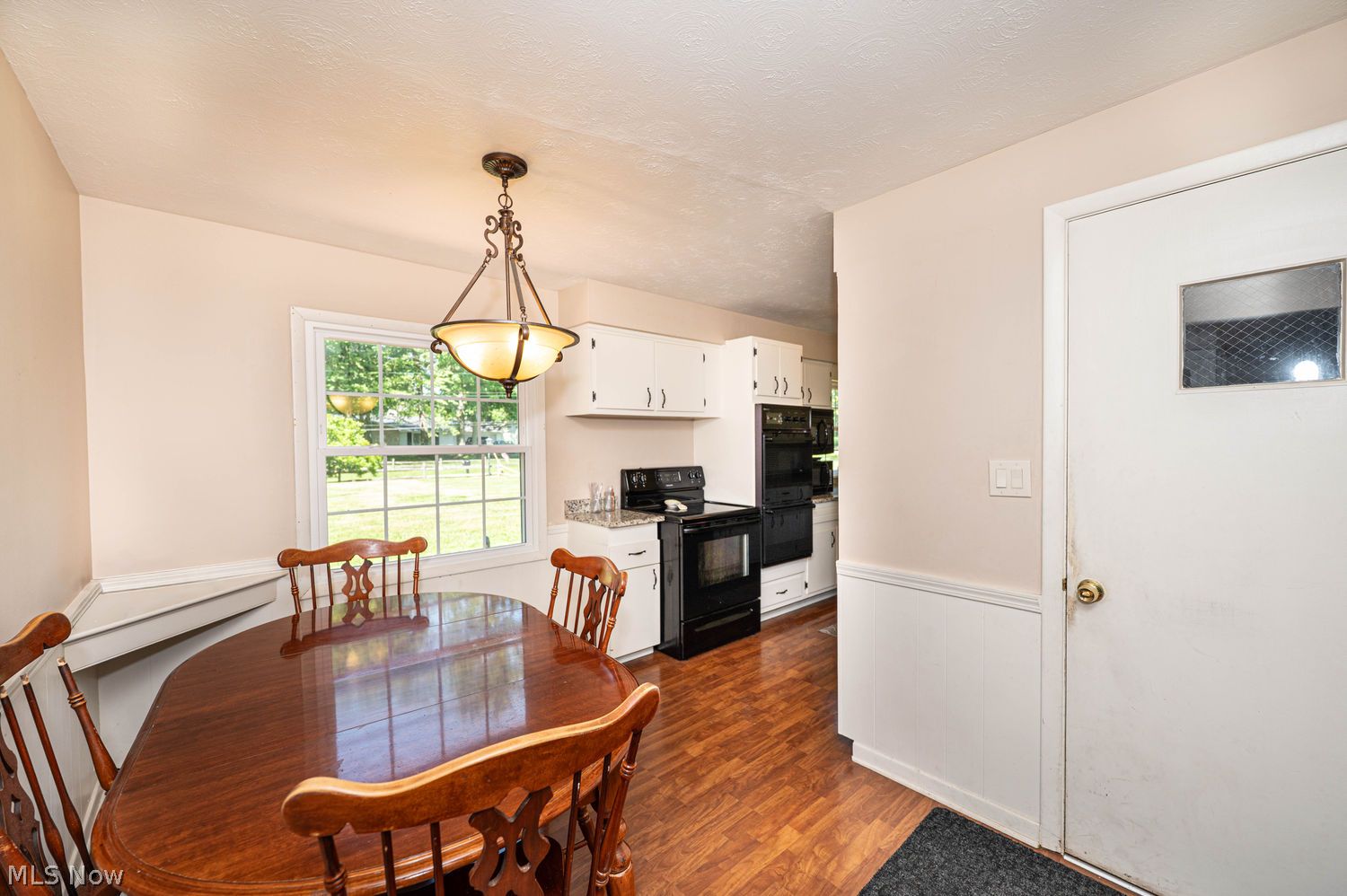 729 Kenwood Drive Mayfield Village OH 44040