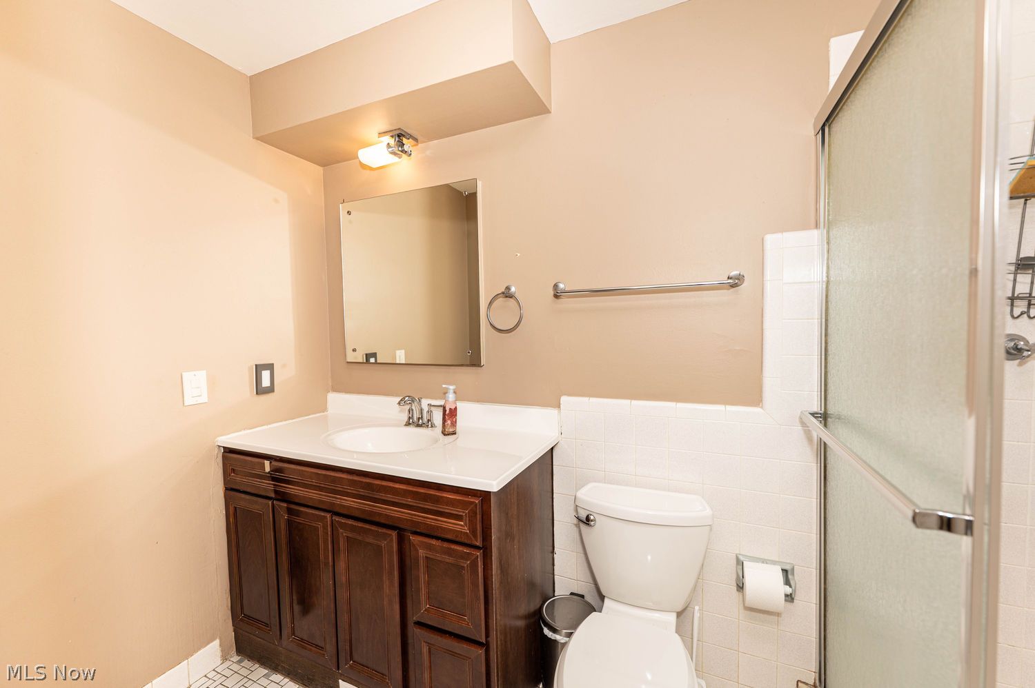729 Kenwood Drive Mayfield Village OH 44040