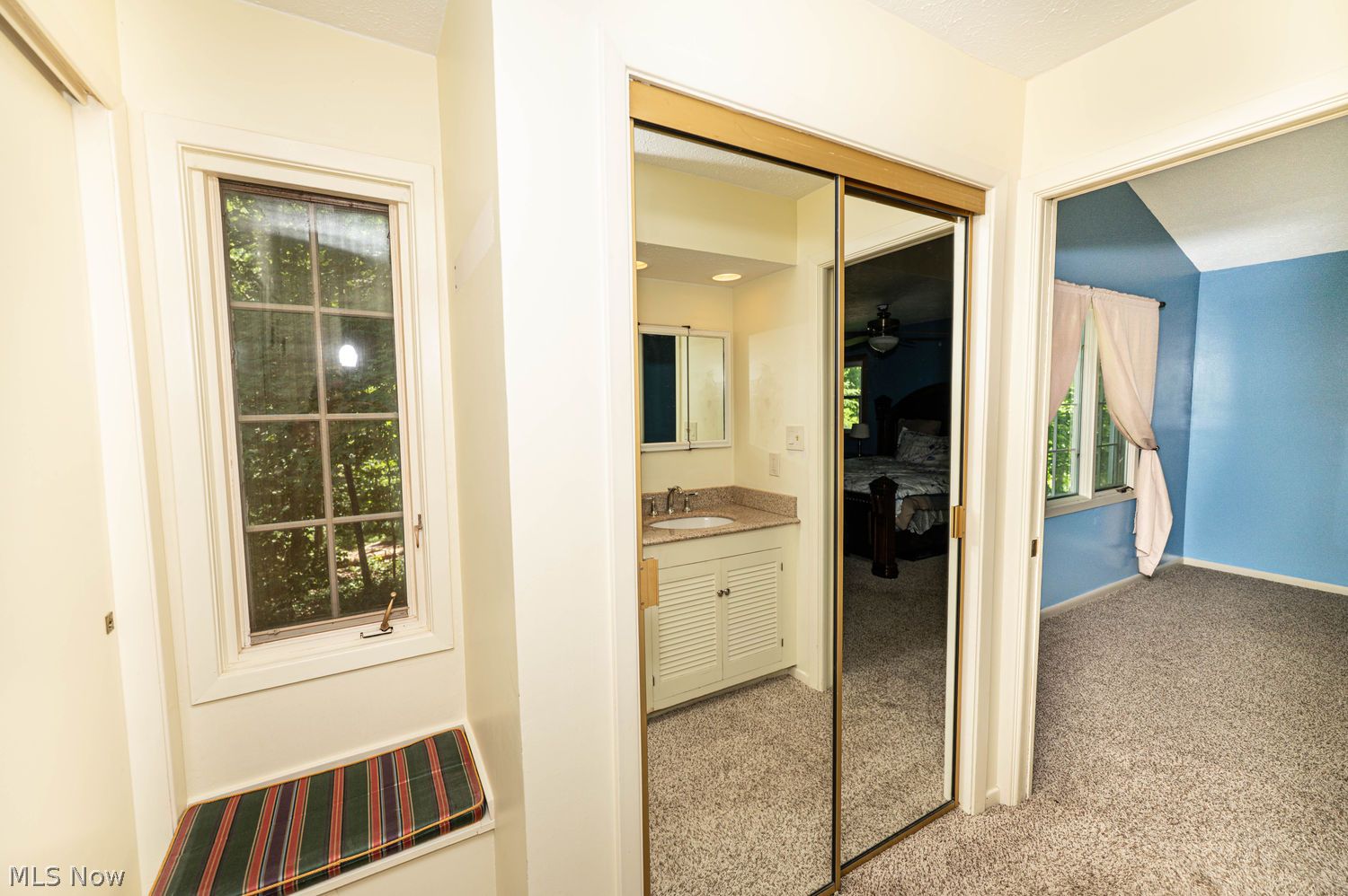 729 Kenwood Drive Mayfield Village OH 44040