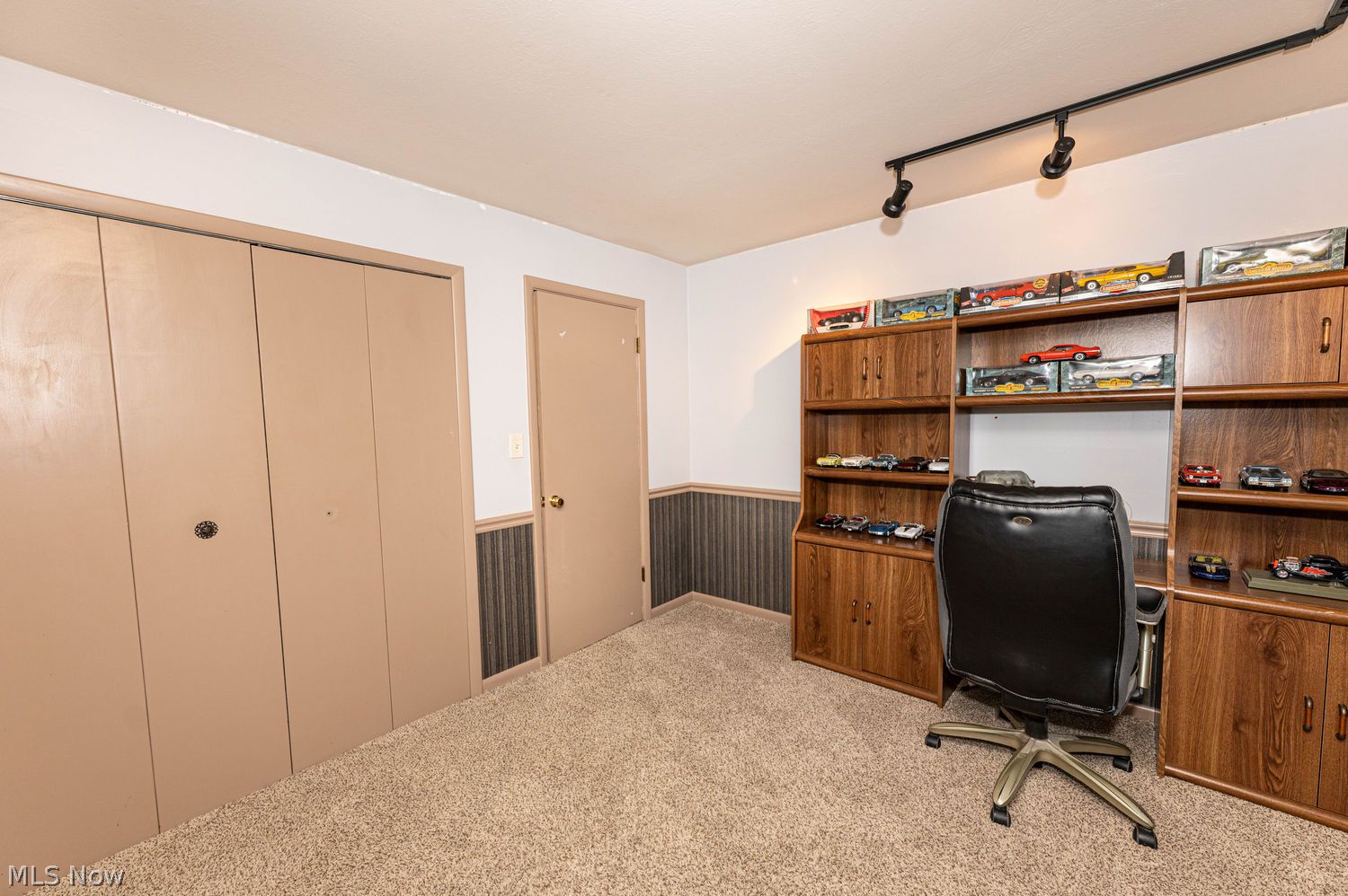 729 Kenwood Drive Mayfield Village OH 44040