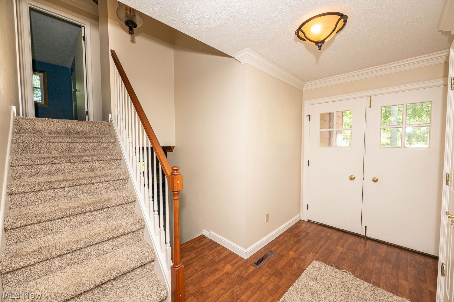 729 Kenwood Drive Mayfield Village OH 44040