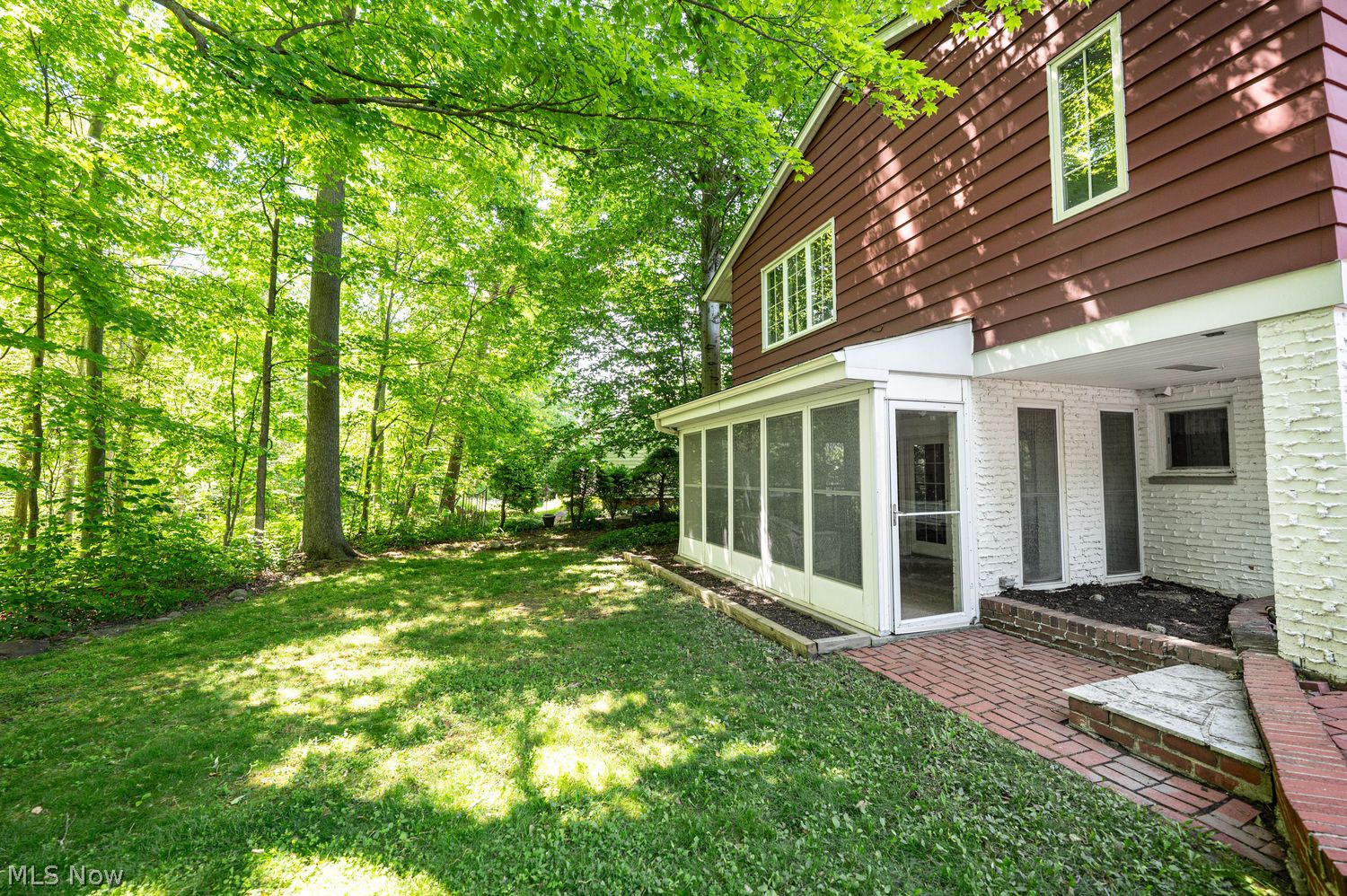 729 Kenwood Drive Mayfield Village OH 44040