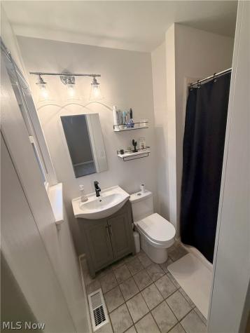 8552 Usher Road Olmsted Twp OH 44138