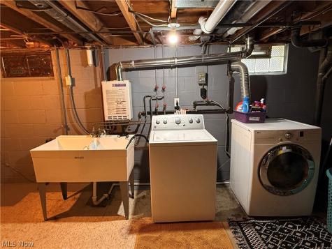 8552 Usher Road Olmsted Twp OH 44138