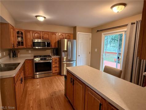 8552 Usher Road Olmsted Twp OH 44138