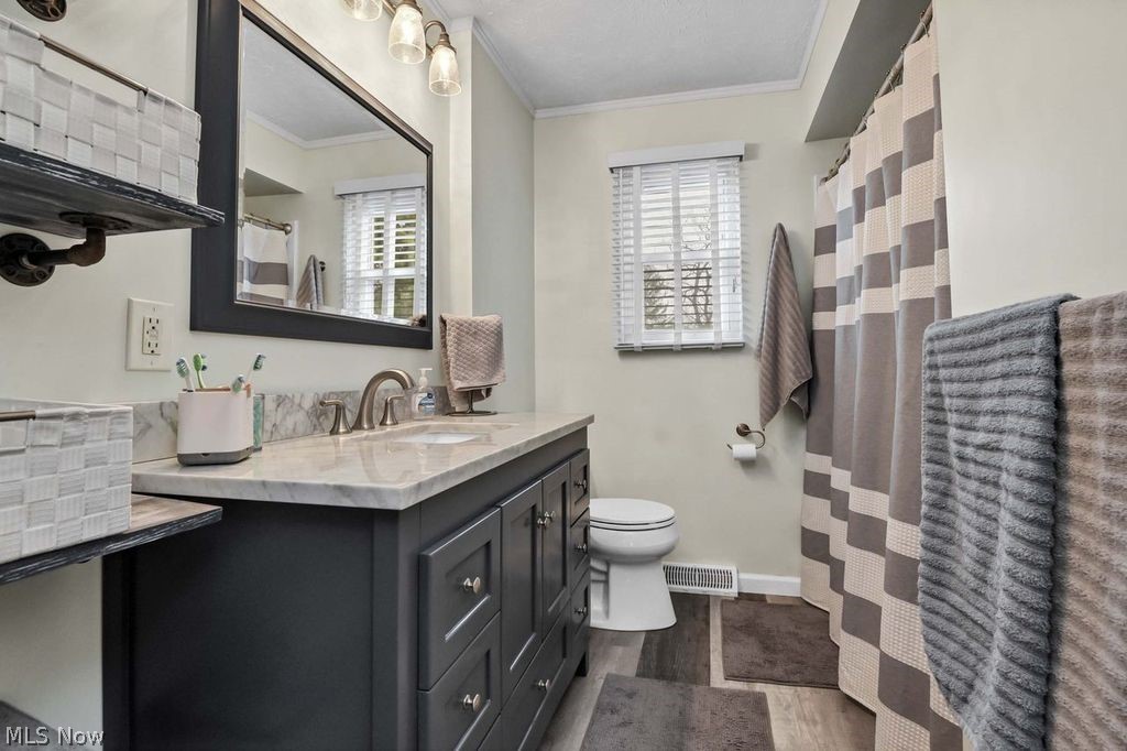 5782 Holland Drive Hudson OH 44236