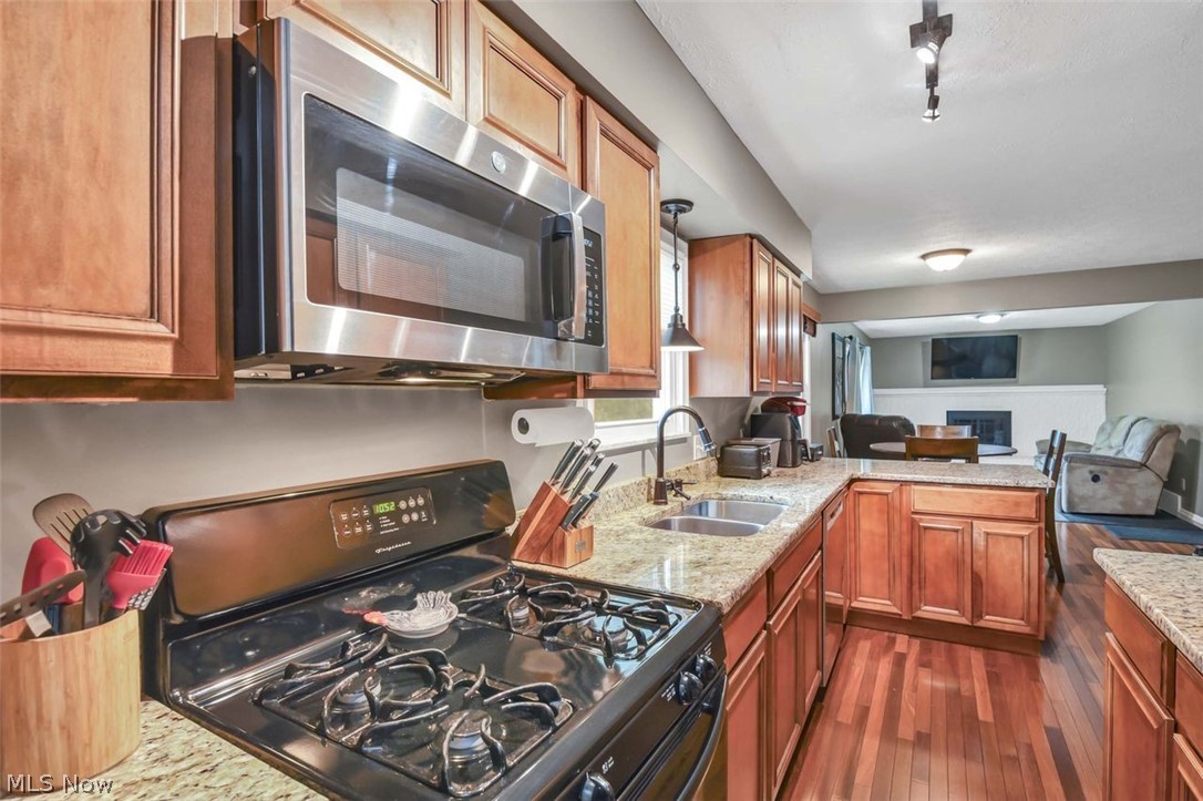 5782 Holland Drive Hudson OH 44236