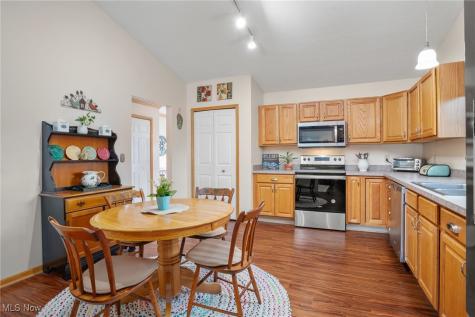 5672 Alfred Oval Medina OH 44256