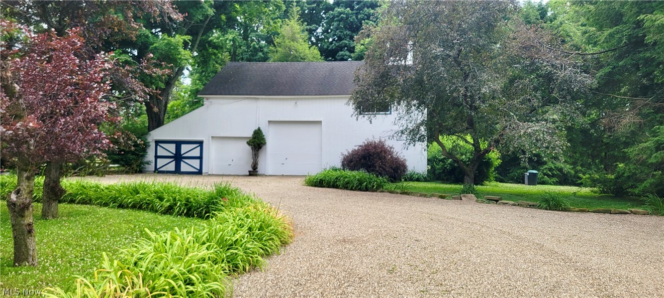 9420 Hobart Road Waite Hill OH 44094