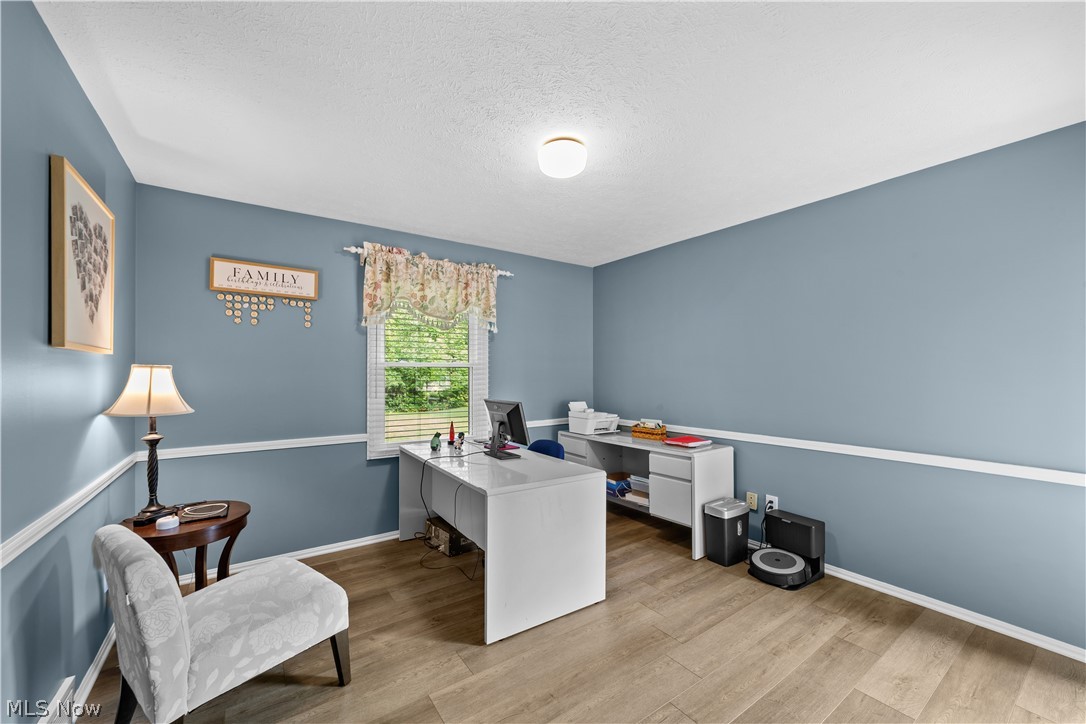 376 Creekside Drive Avon Lake OH 44012