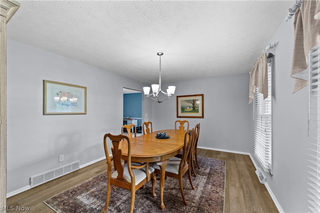 376 Creekside Drive Avon Lake OH 44012
