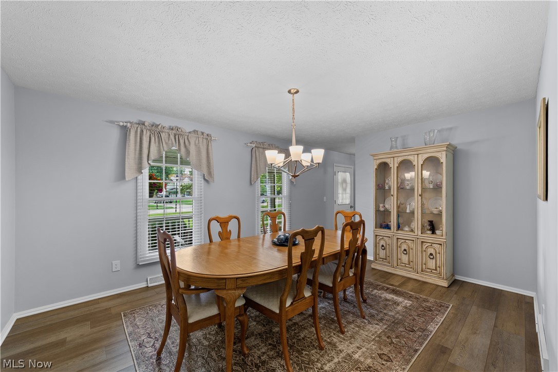 376 Creekside Drive Avon Lake OH 44012