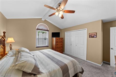 376 Creekside Drive Avon Lake OH 44012