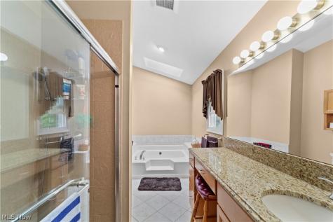 376 Creekside Drive Avon Lake OH 44012