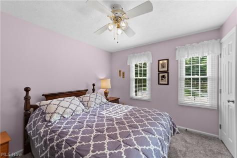 376 Creekside Drive Avon Lake OH 44012