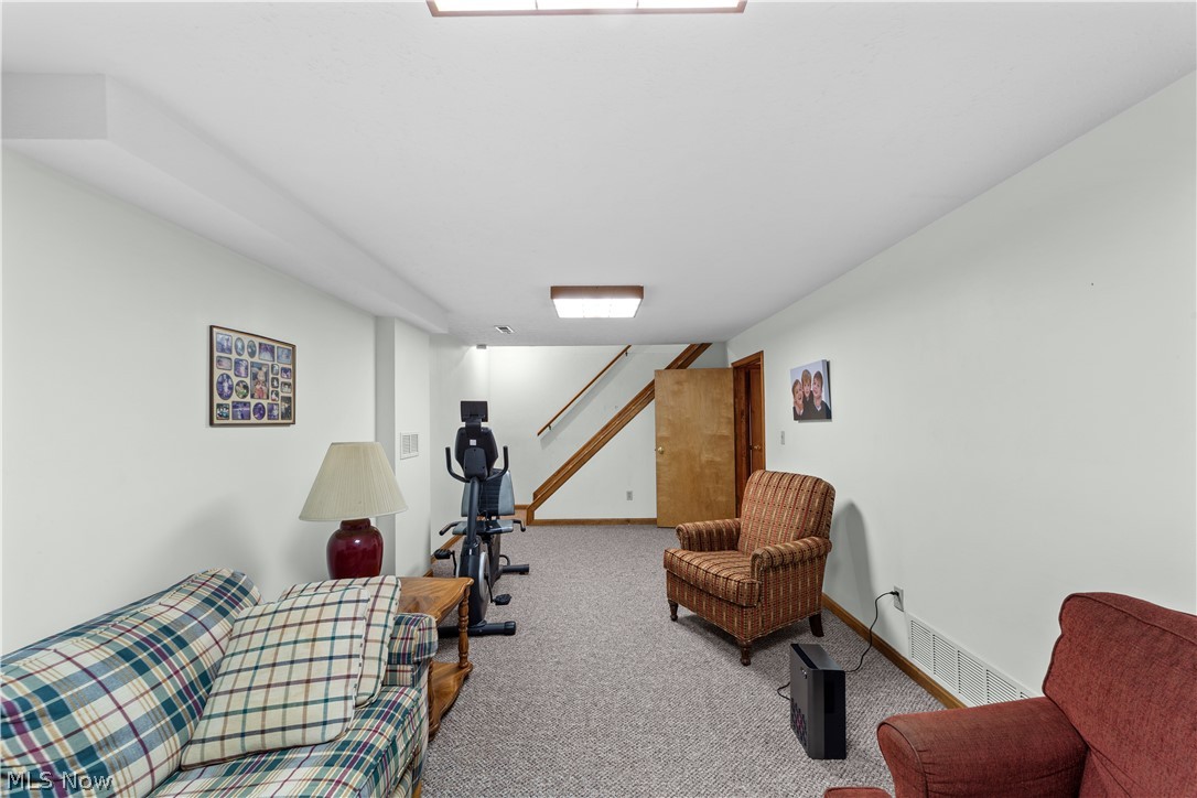 376 Creekside Drive Avon Lake OH 44012