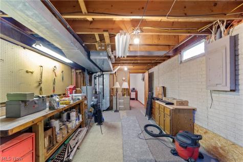 376 Creekside Drive Avon Lake OH 44012