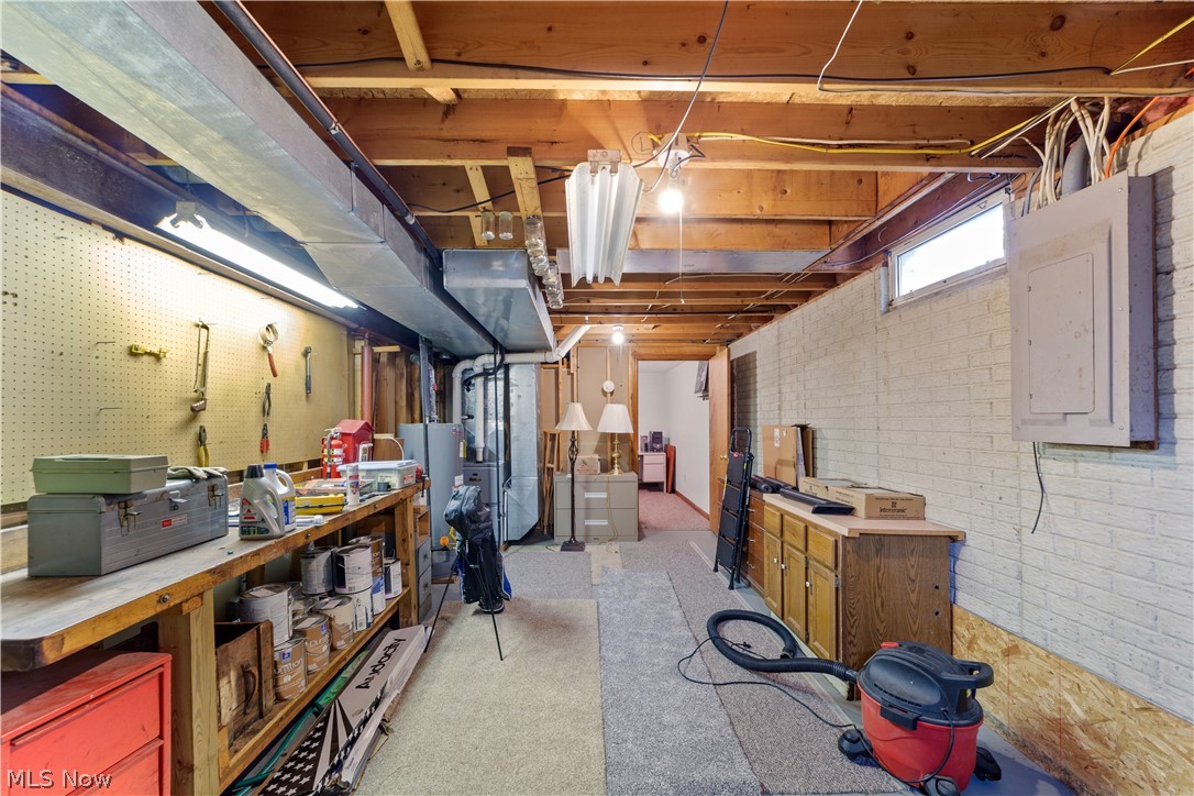 376 Creekside Drive Avon Lake OH 44012