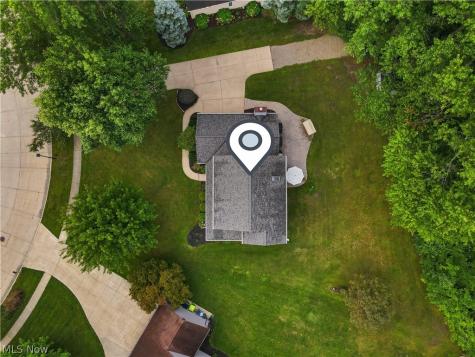 376 Creekside Drive Avon Lake OH 44012