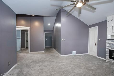 4075 E 147th Street Cleveland OH 44128