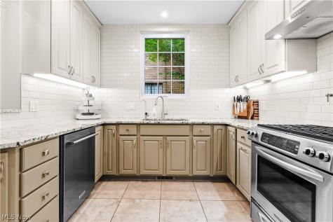 710 Mentor Road Akron OH 44303
