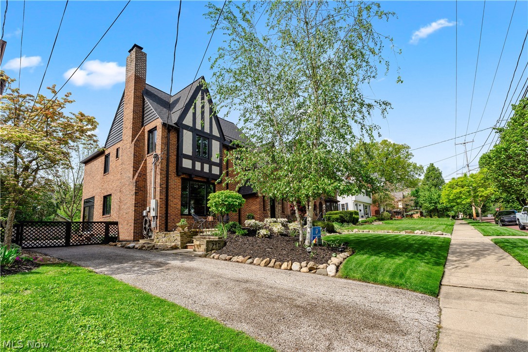 710 Mentor Road Akron OH 44303
